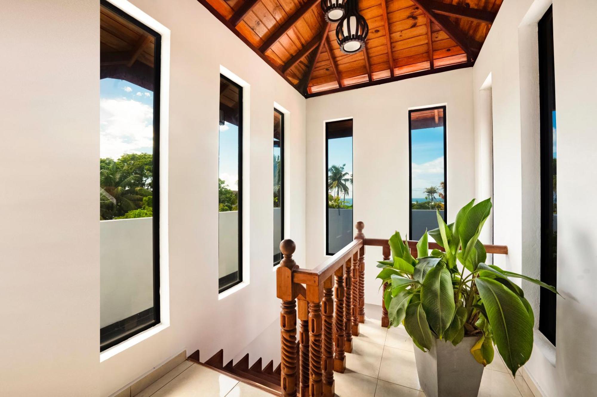 Thithi'S Palace Mirissa Exterior photo