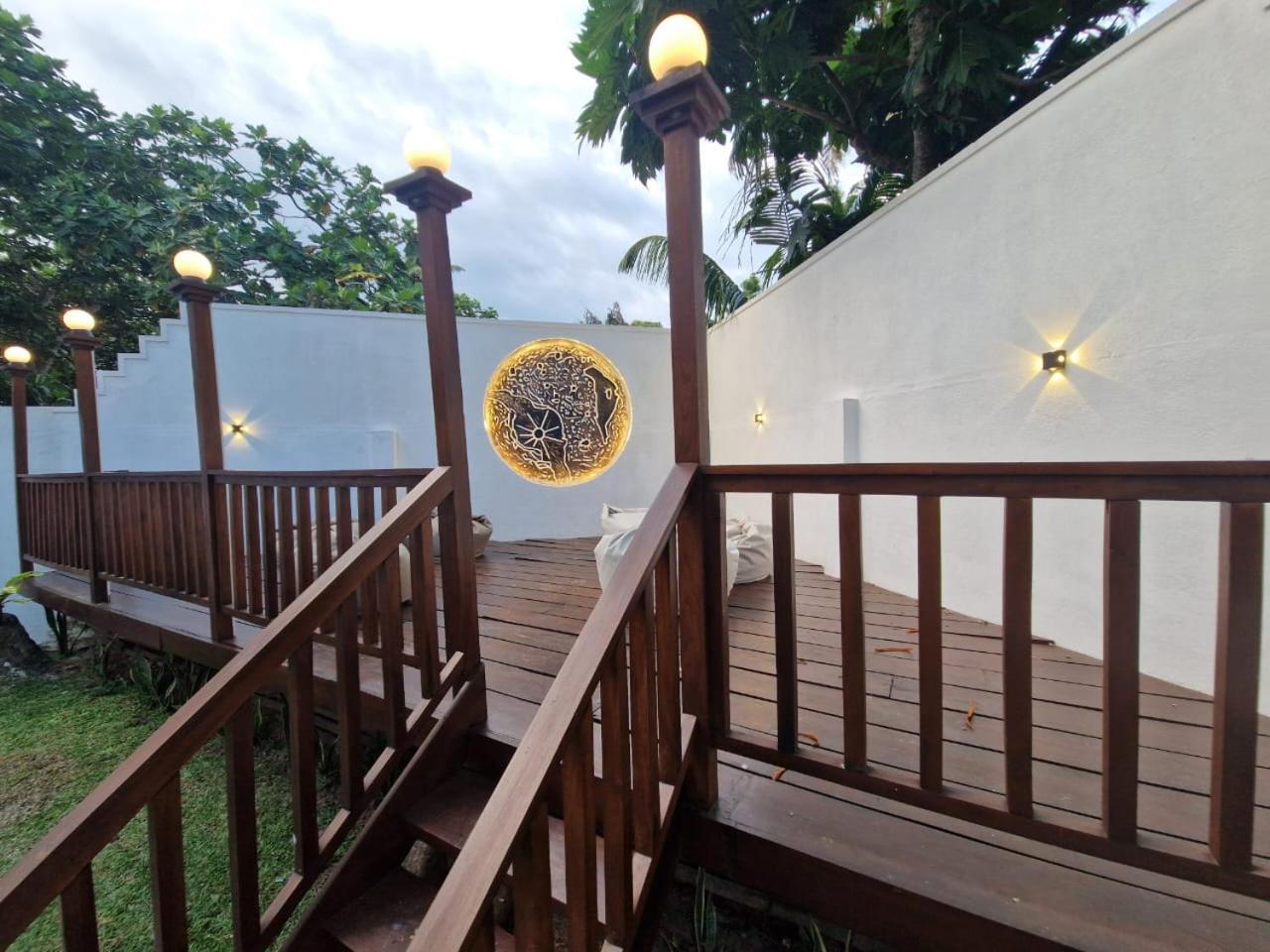 Thithi'S Palace Mirissa Exterior photo